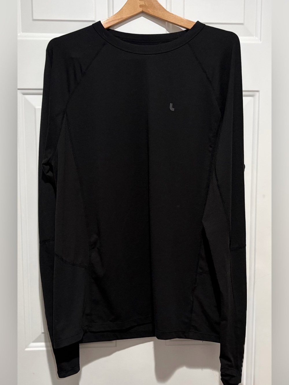 Lole Women’s Black Long-Sleeve Base Layer with Wool Blend & Drirelease, large